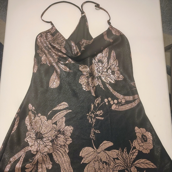 Midnight Bakery Luxurious Black and Pink Floral Chemise / Pijama Size M - Picture 14 of 16
